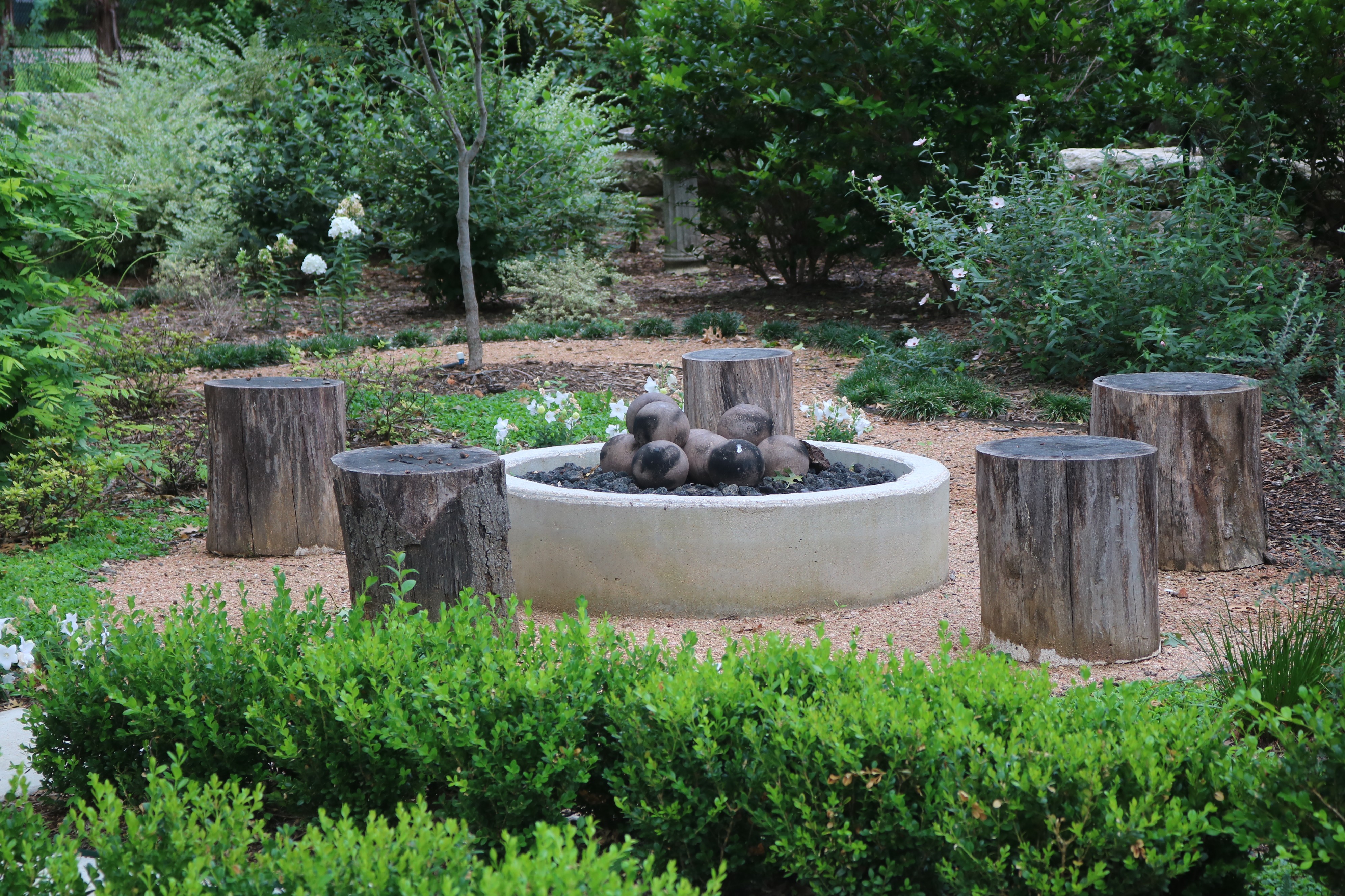 McKinney Historic District Home Great Gardens, Inc.